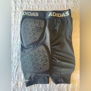 Adidas Men's Small Armour Base layer Compression Shorts Leggings 8” Inseam